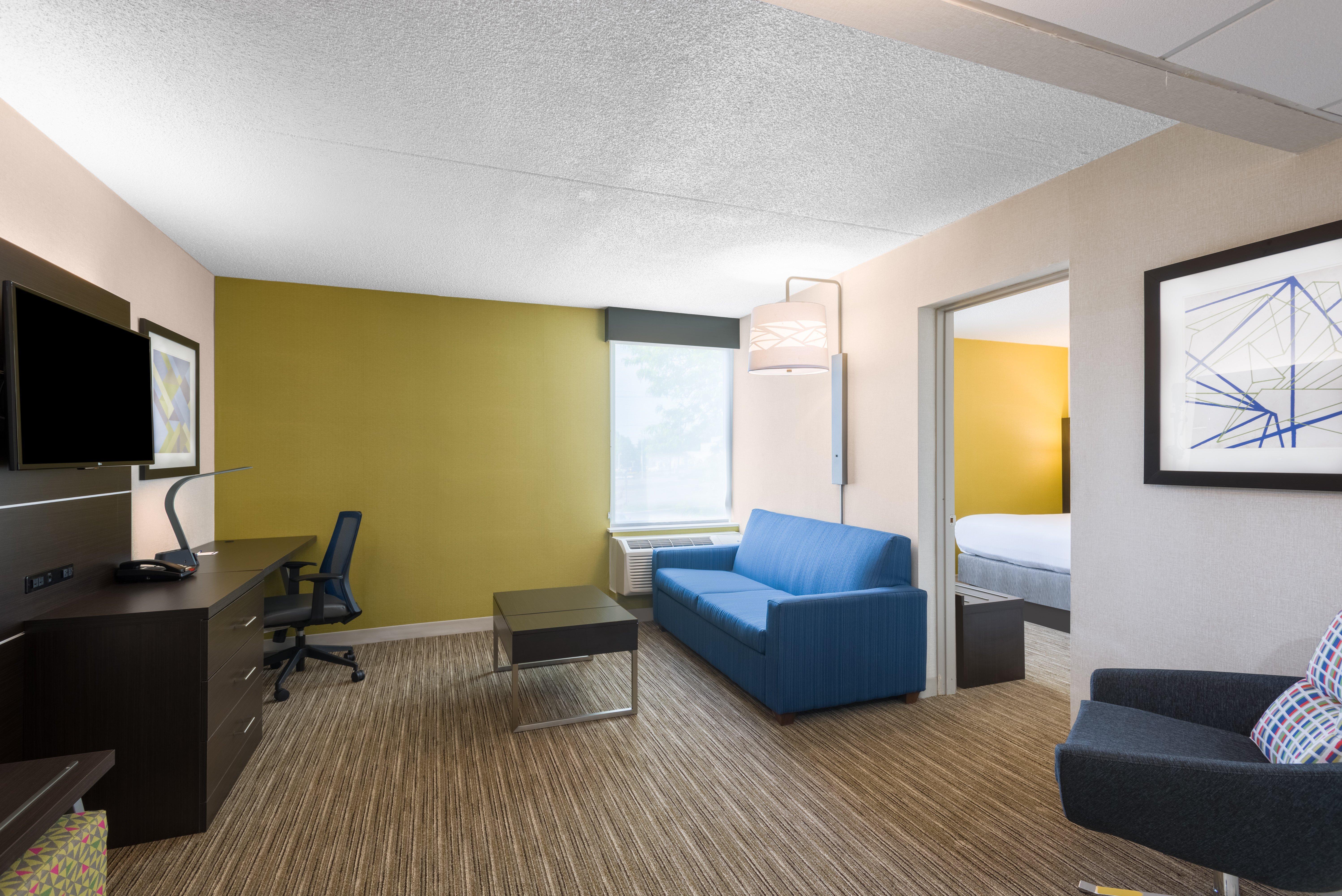 Holiday Inn Express Ramsey Mahwah By Ihg Exterior photo